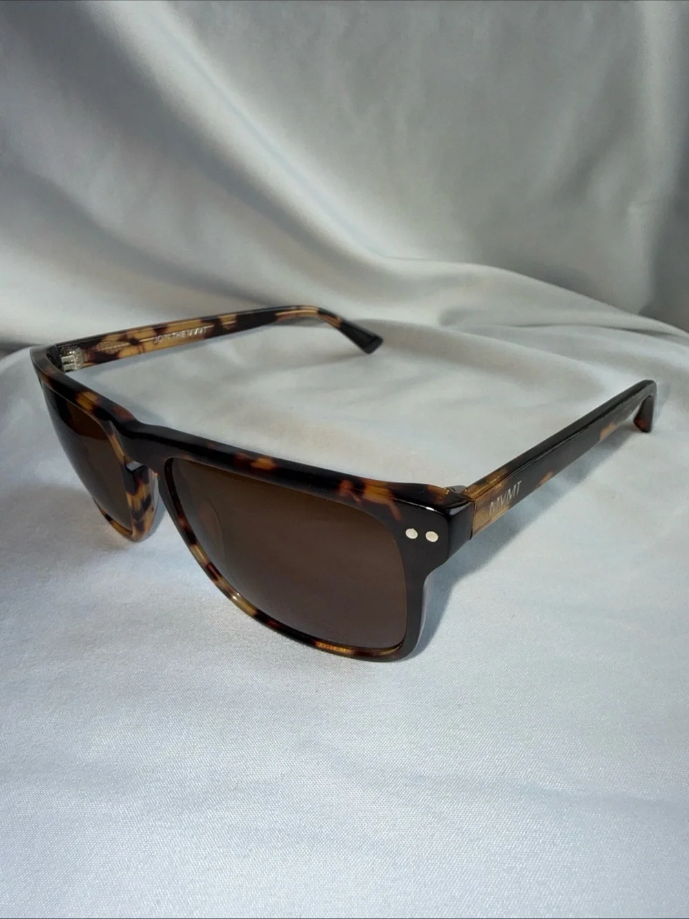 MVMT Tortoise Shell Square Sunglasses - Brown Lenses
